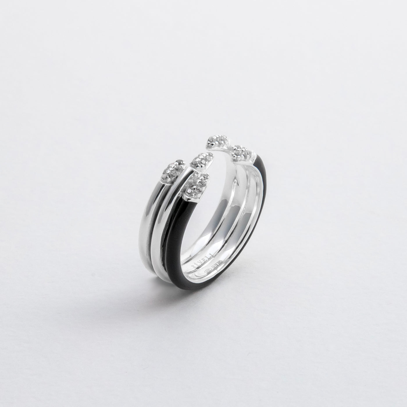 BLACK ETCH LINES TRIPLE SILVER RING