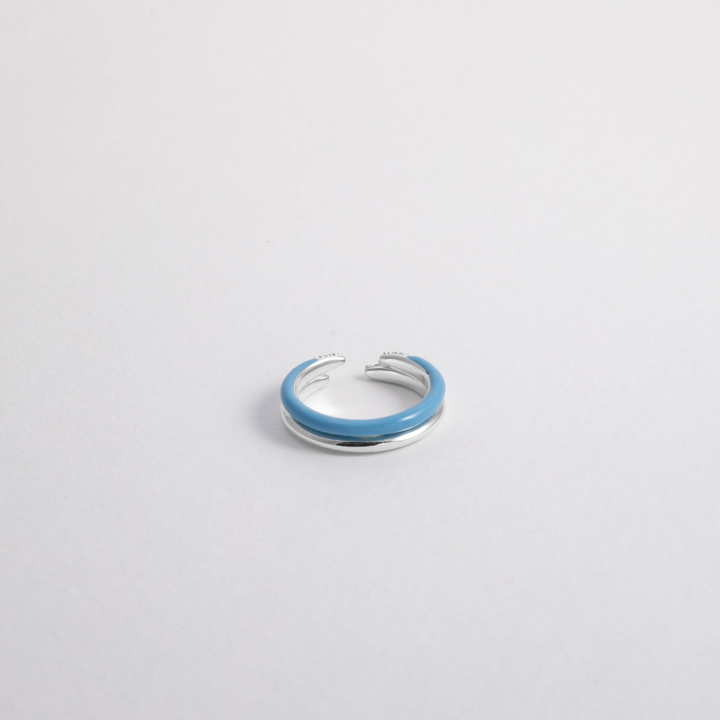 LIGHT BLUE ETCH LINES DOUBLE SILVER RING