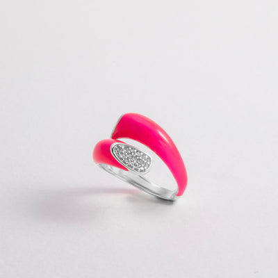 Hand-enameled 925 sterling silver pink toi et moi open dome crystal ring. Produced in Italy