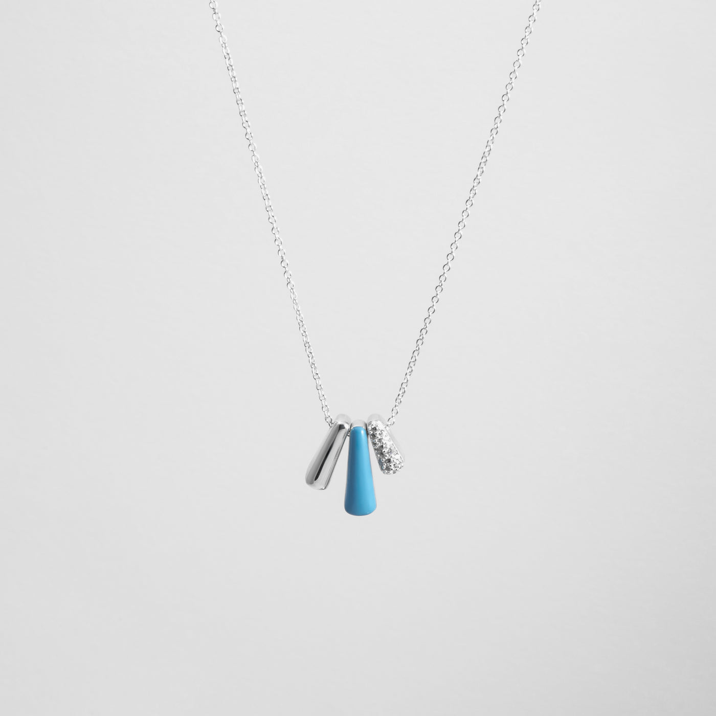 LIGHT BLUE ETCH TRIS SILVER NECKLACE WITH PAVÉ