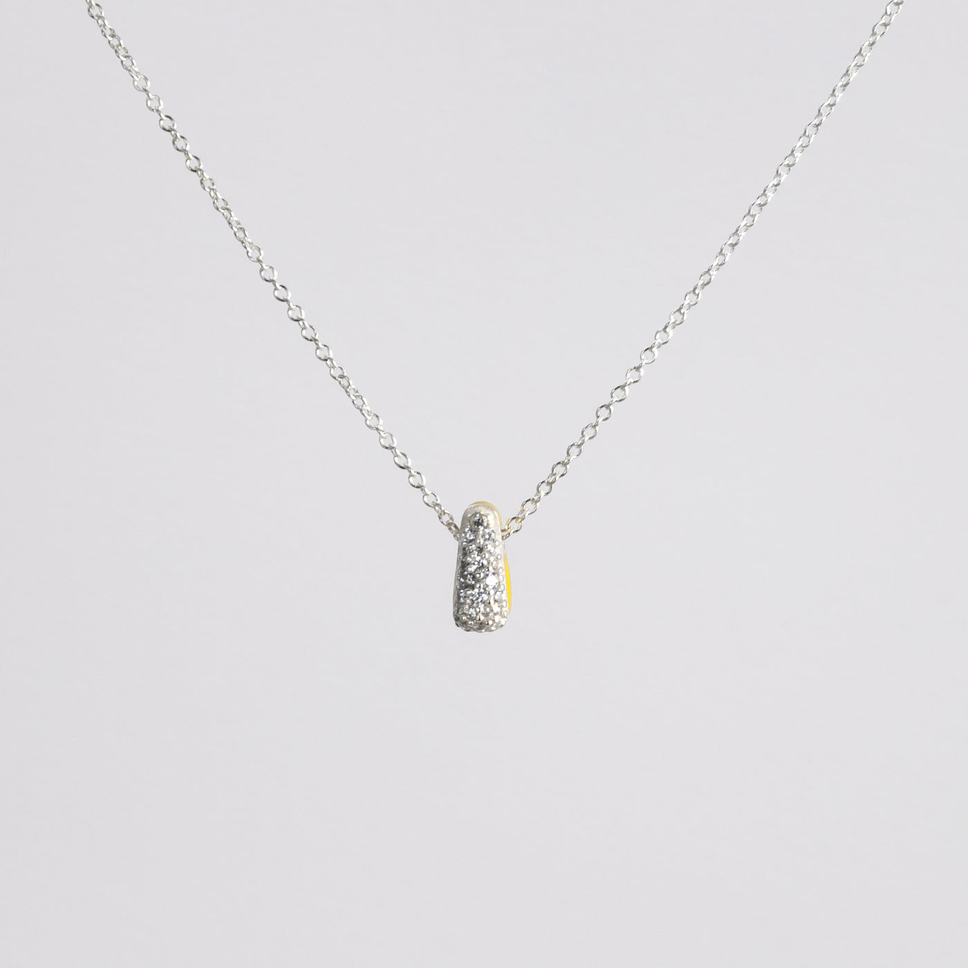 YELLOW ETCH DROP SILVER NECKLACE WITH PAVÉ