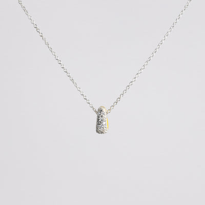 YELLOW ETCH DROP SILVER NECKLACE WITH PAVÉ