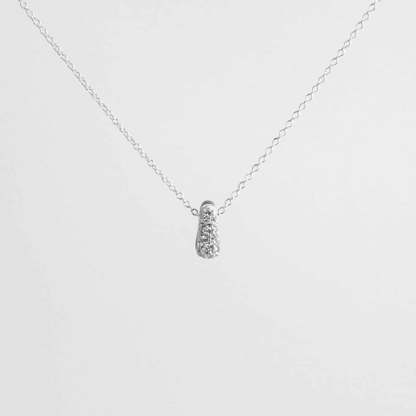 GREY ETCH DROP SILVER NECKLACE WITH PAVÉ