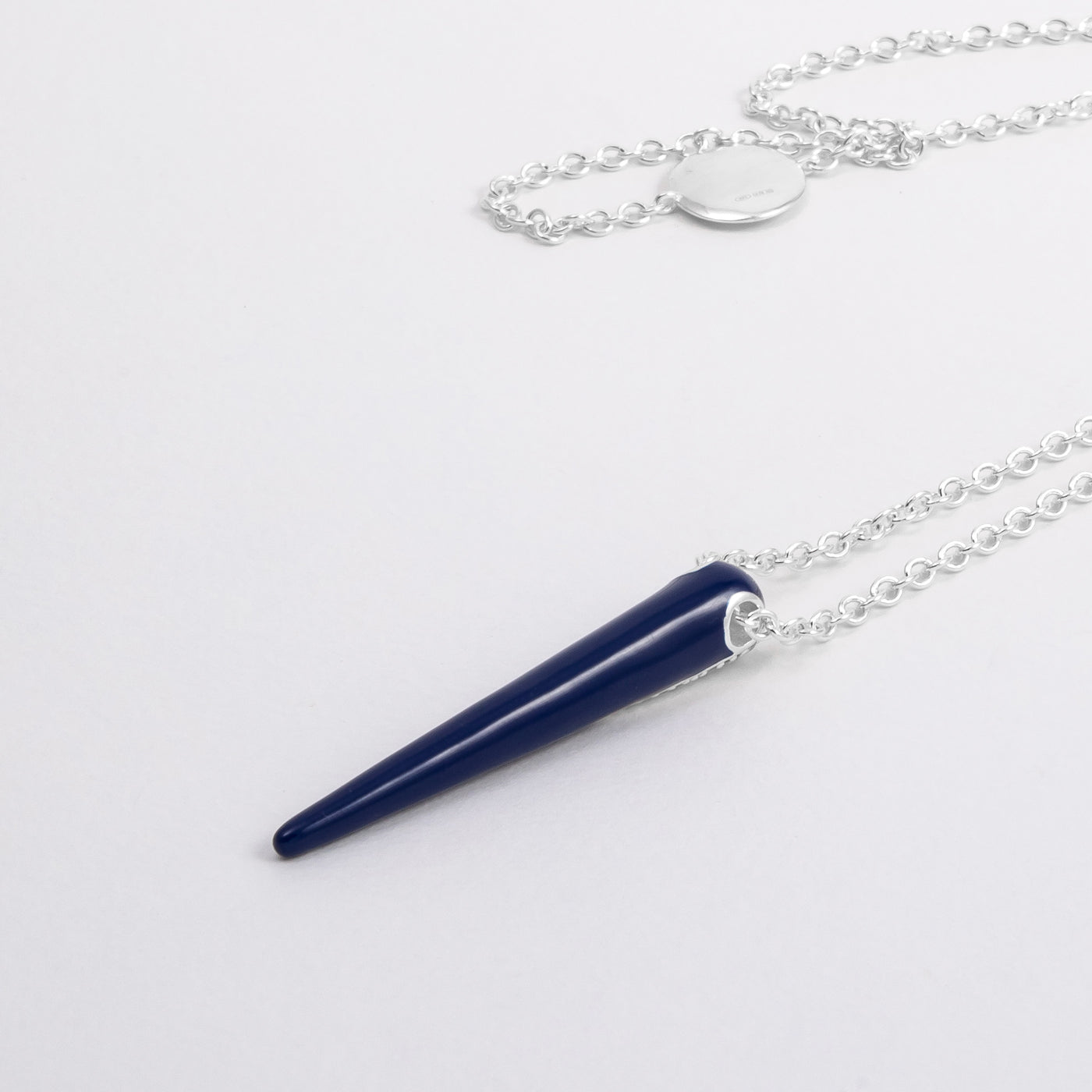 BLUE ETCH LINES SILVER NECKLACE WITH PAVÉ