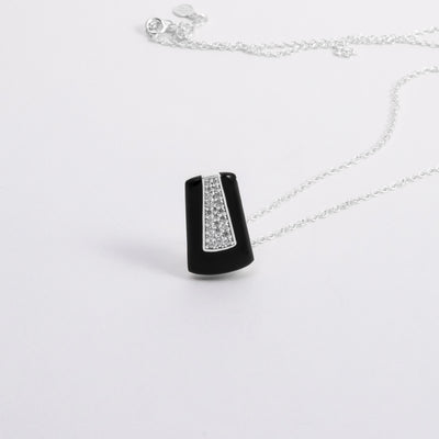 BLACK NECKLACE WITH PAVÉ