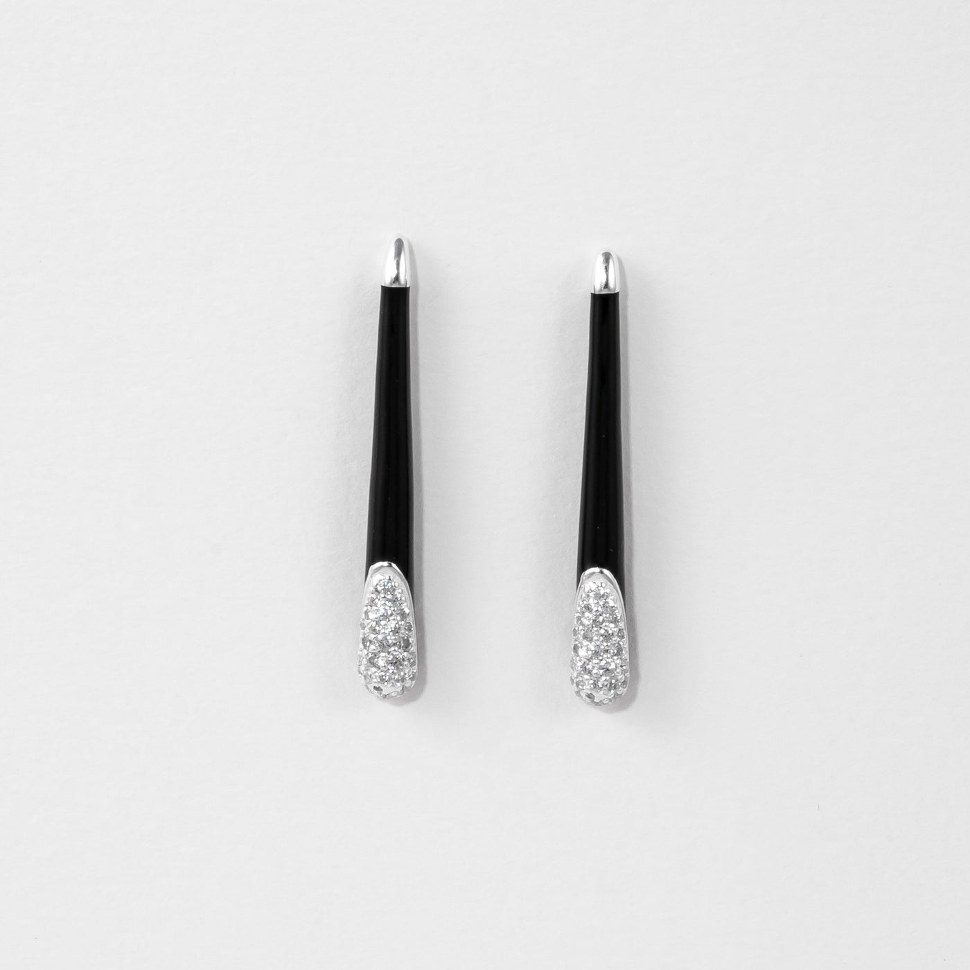 BLACK ETCH LINES SILVER EARRINGS