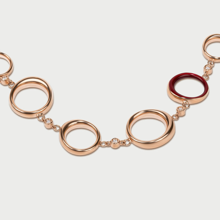 Collana  in oro rosa bombato scultoreo con diamanti lab e smalto rouge  collezione NOVA brand Reveli 