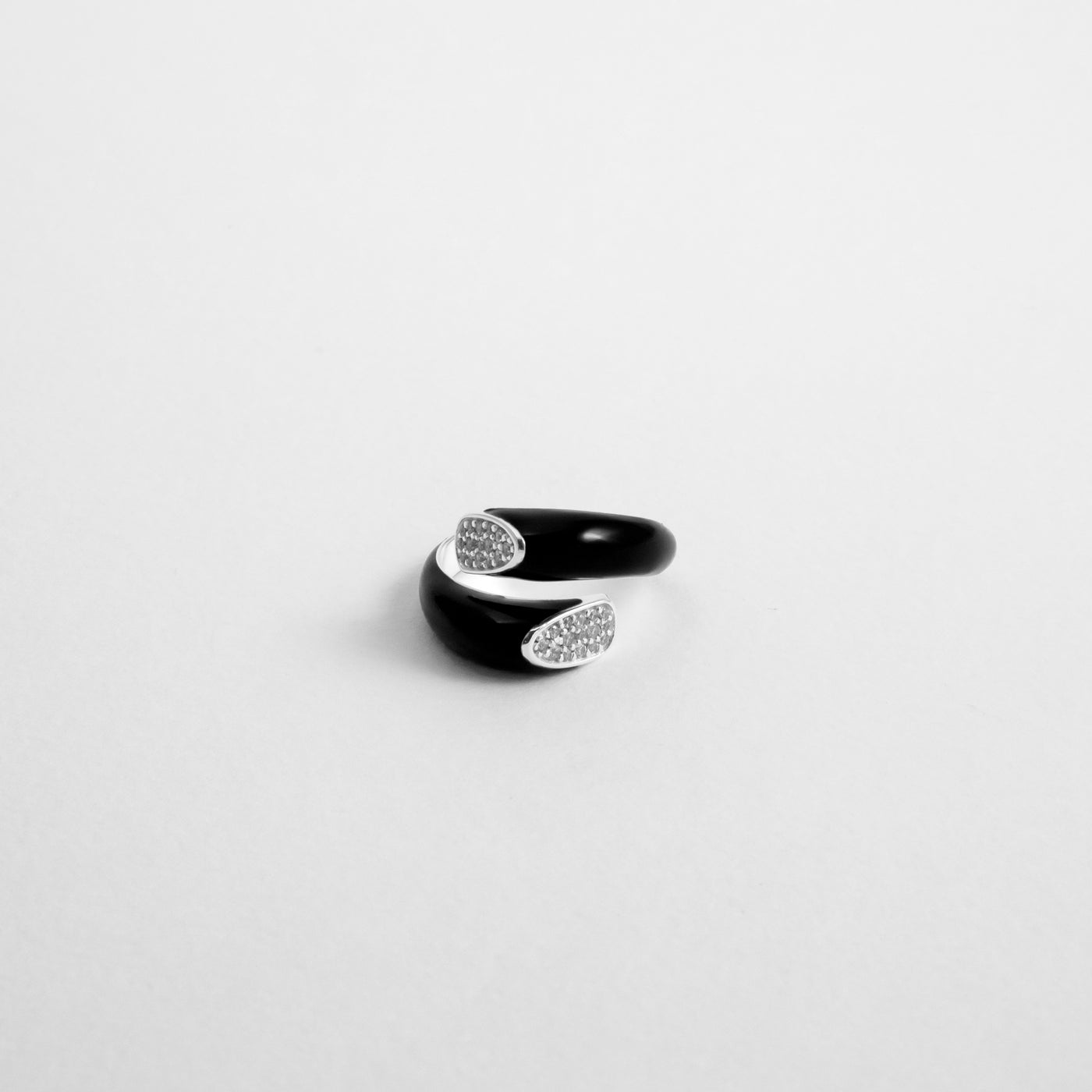 BLACK SILVER ETCH Wrap CRYSTAL RING 