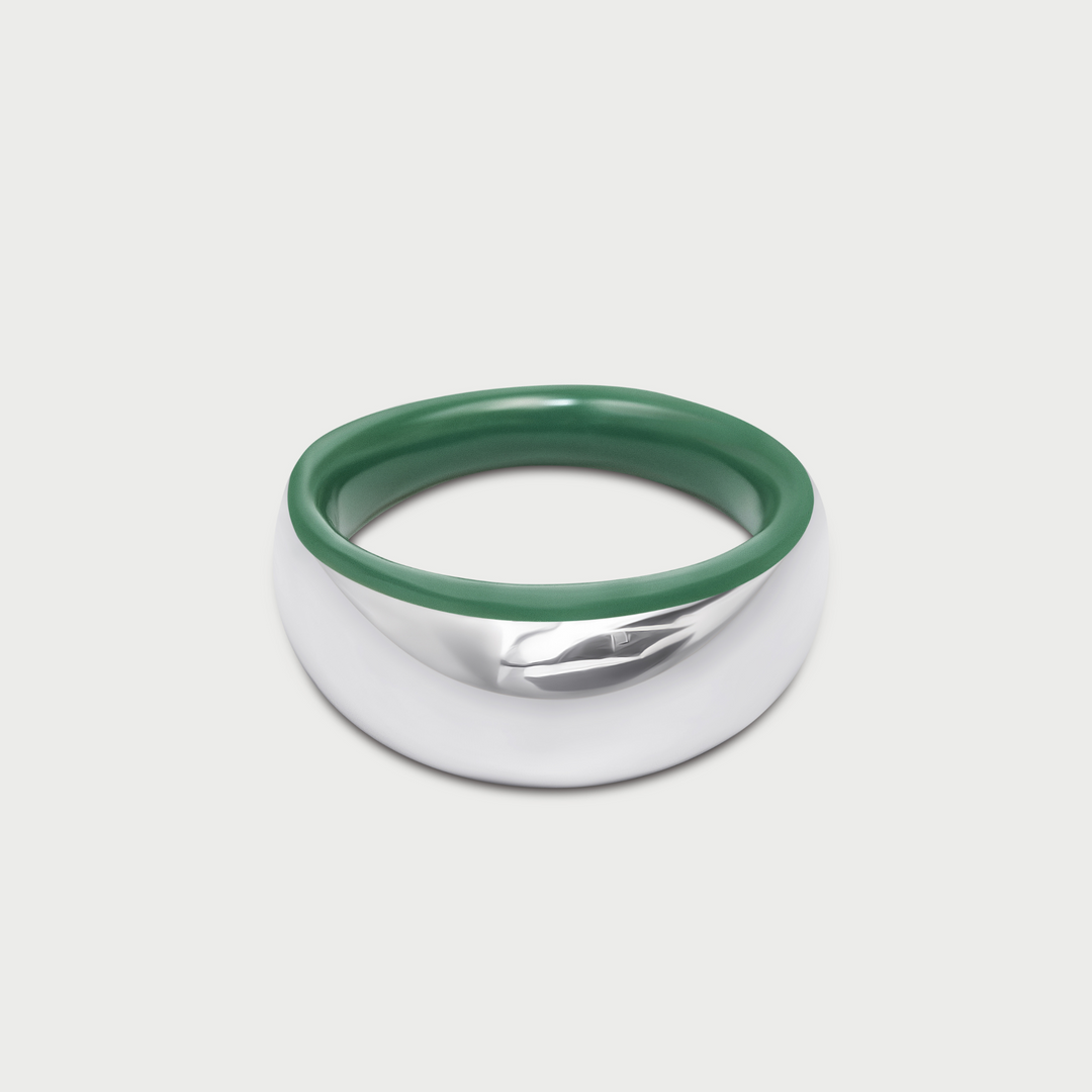 Anello in argento 925 bombato scultoreo smalto verde moss collezione NOVA brand Reveli 