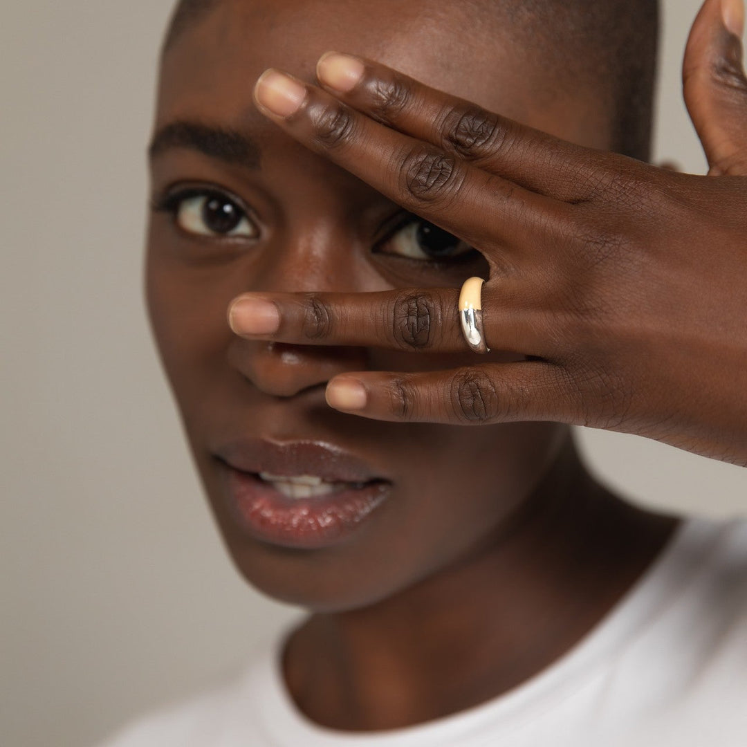 Hand-enameled 925 sterling silver dome ring with tapioca enamel. Produced in Italy. Réveli