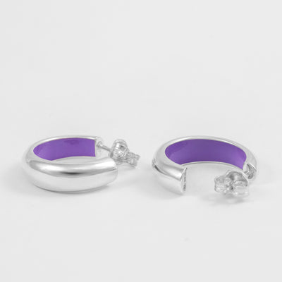 Hand-enameled 925 sterling silver mauve purple dome earrings. Produced in Italy. Réveli